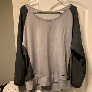 Women’s Nike Sweatshirt